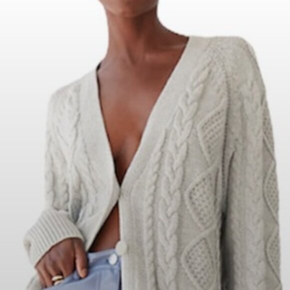 Aritzia Sweaters - Wilfred Fine Merino Wool Cardigan